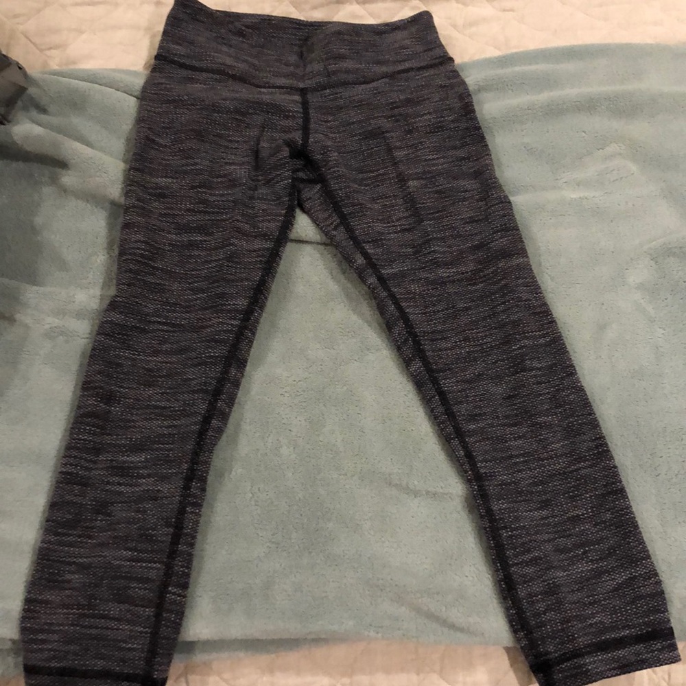 Lulu lemon cropped leggings